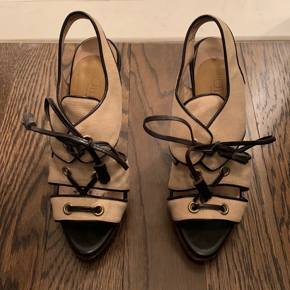 Early 2010’s Bottega Veneta Platform Heels